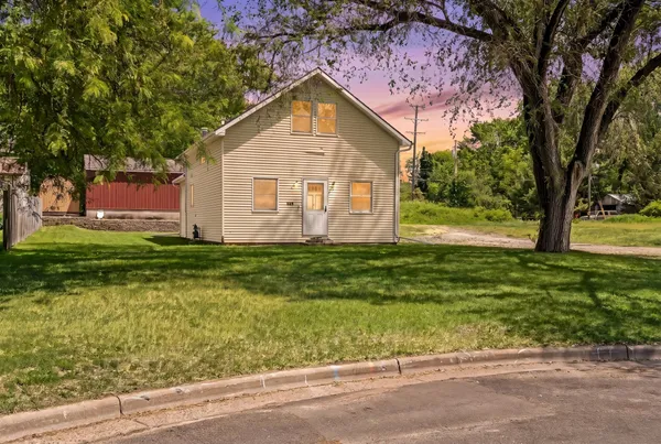 $214,900 | 400 Prospect Street, La Crosse, WI 54603