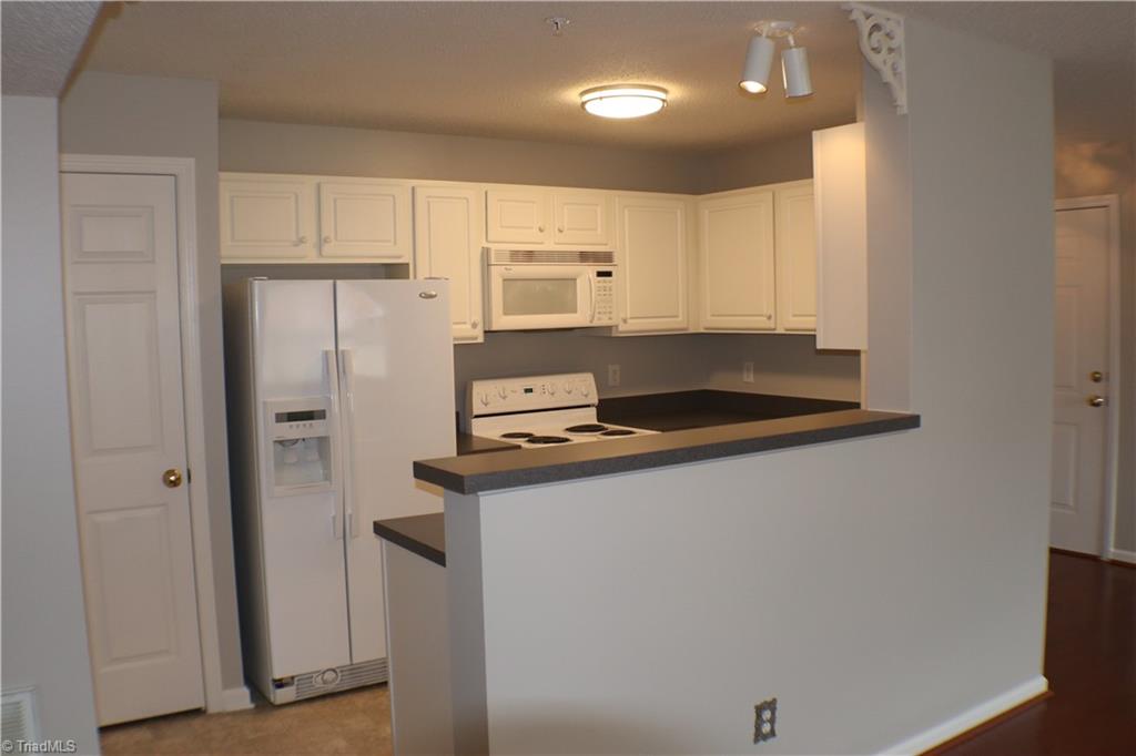 130 James Road, Unit 2C High Point, NC 27265 - Photo 9 of 17 Gallery Image 9