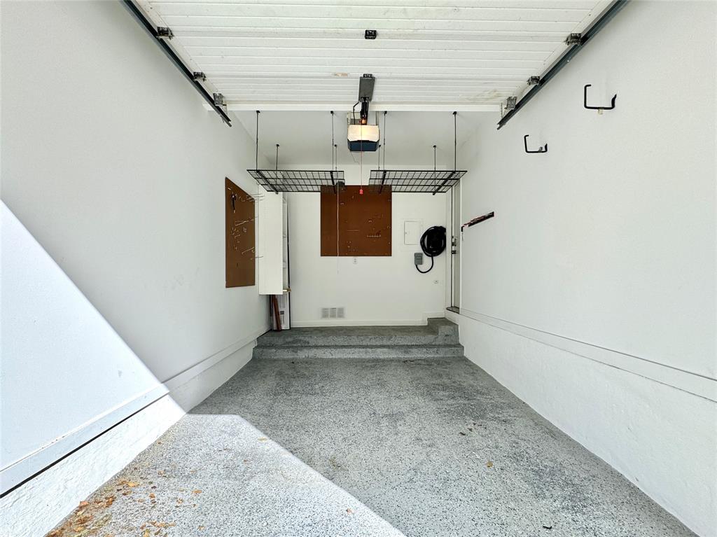 4134 Travis Street, Unit 2 Dallas, TX 75204 - Photo 23 of 28 a view of entryway and kitchen