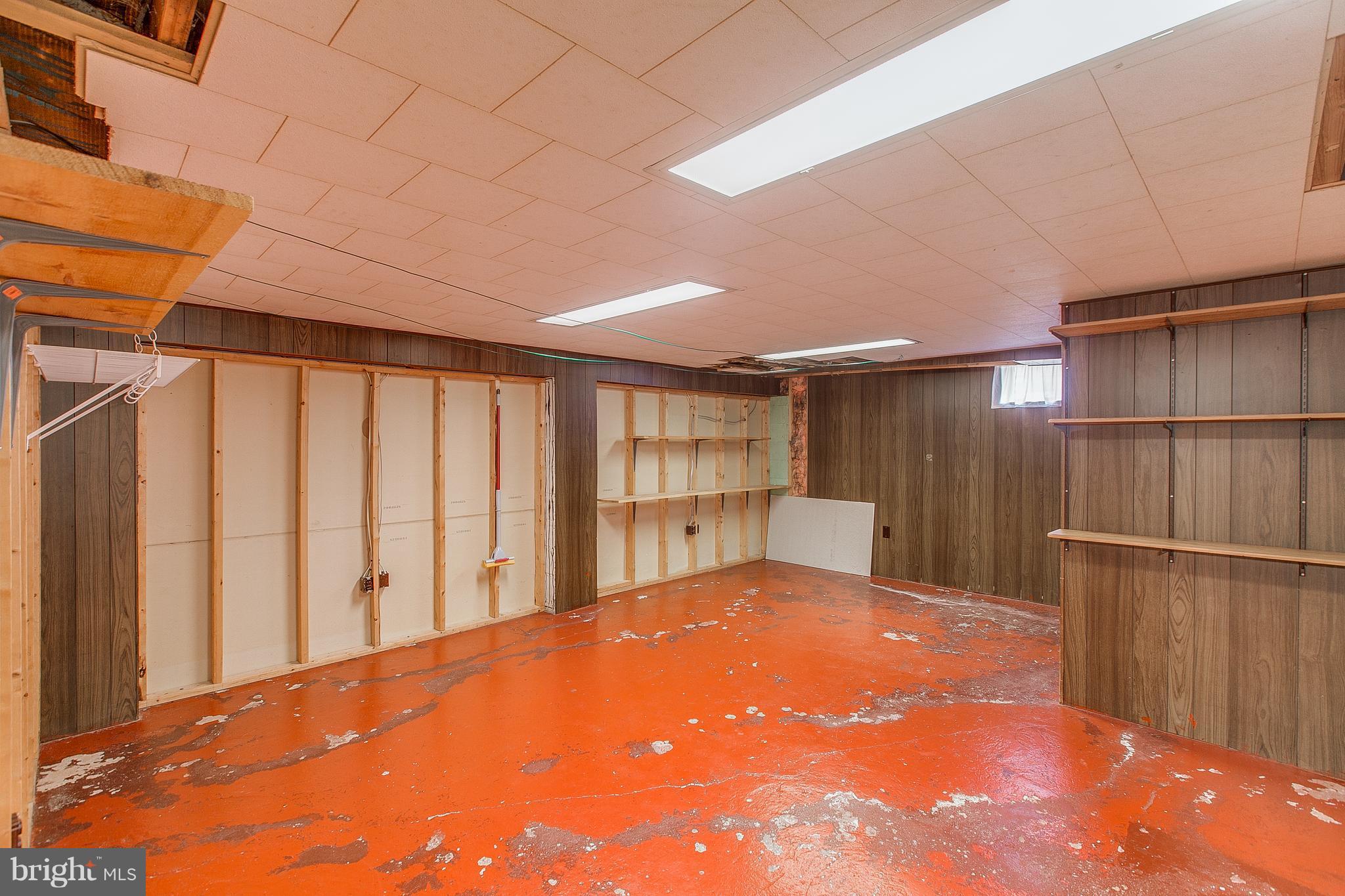 11348 Greenberry Road Hagerstown, MD 21740 - Photo 22 of 30 Storage/Workshop Room in Basement