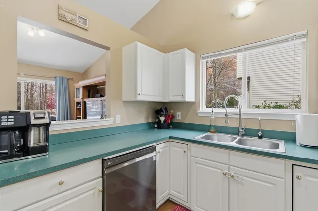 $334,900 | 1623 Andover Boulevard, Howell, MI 48843