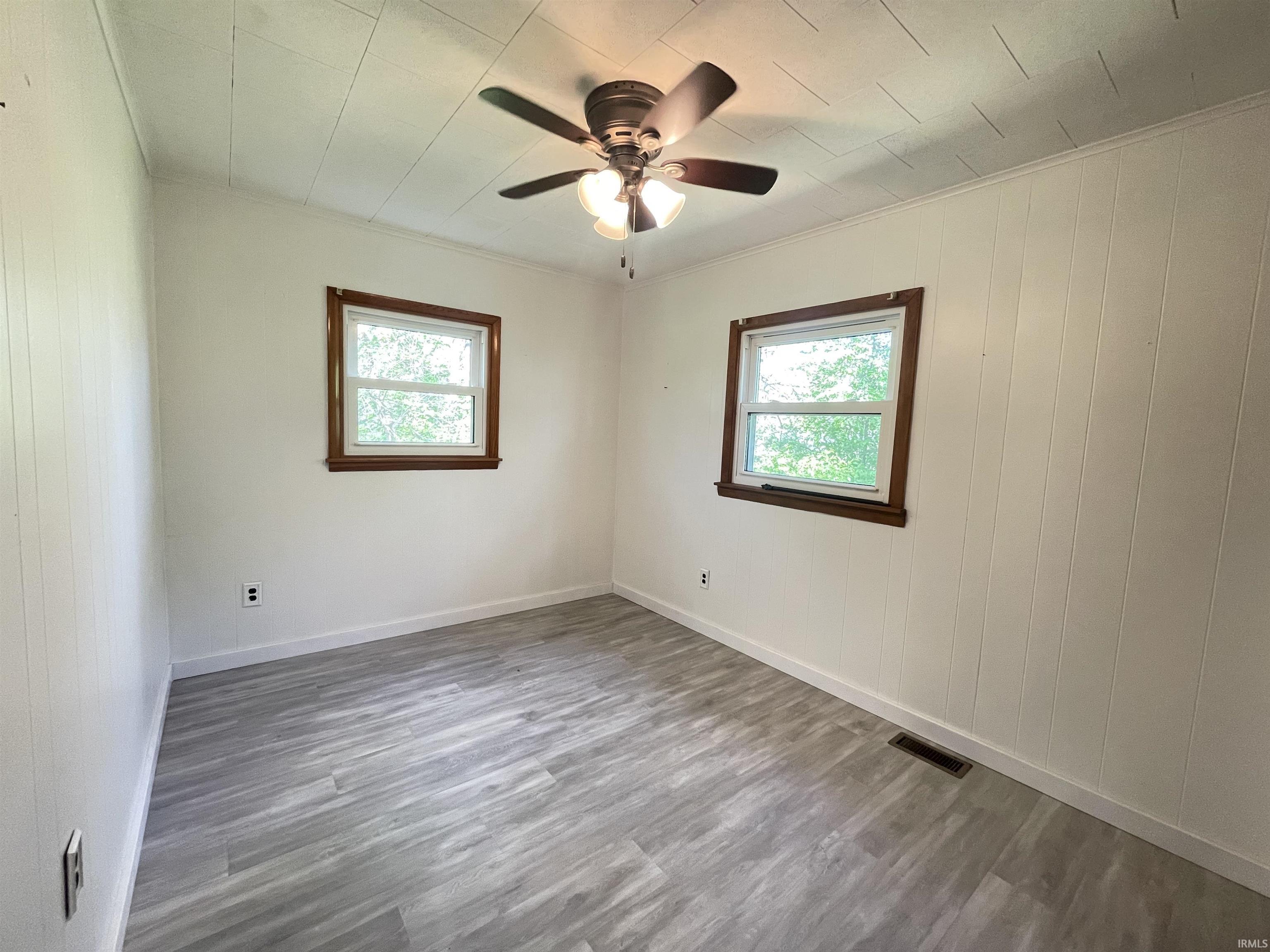 115 8th Street Covington, IN 47932 - Photo 12 of 19