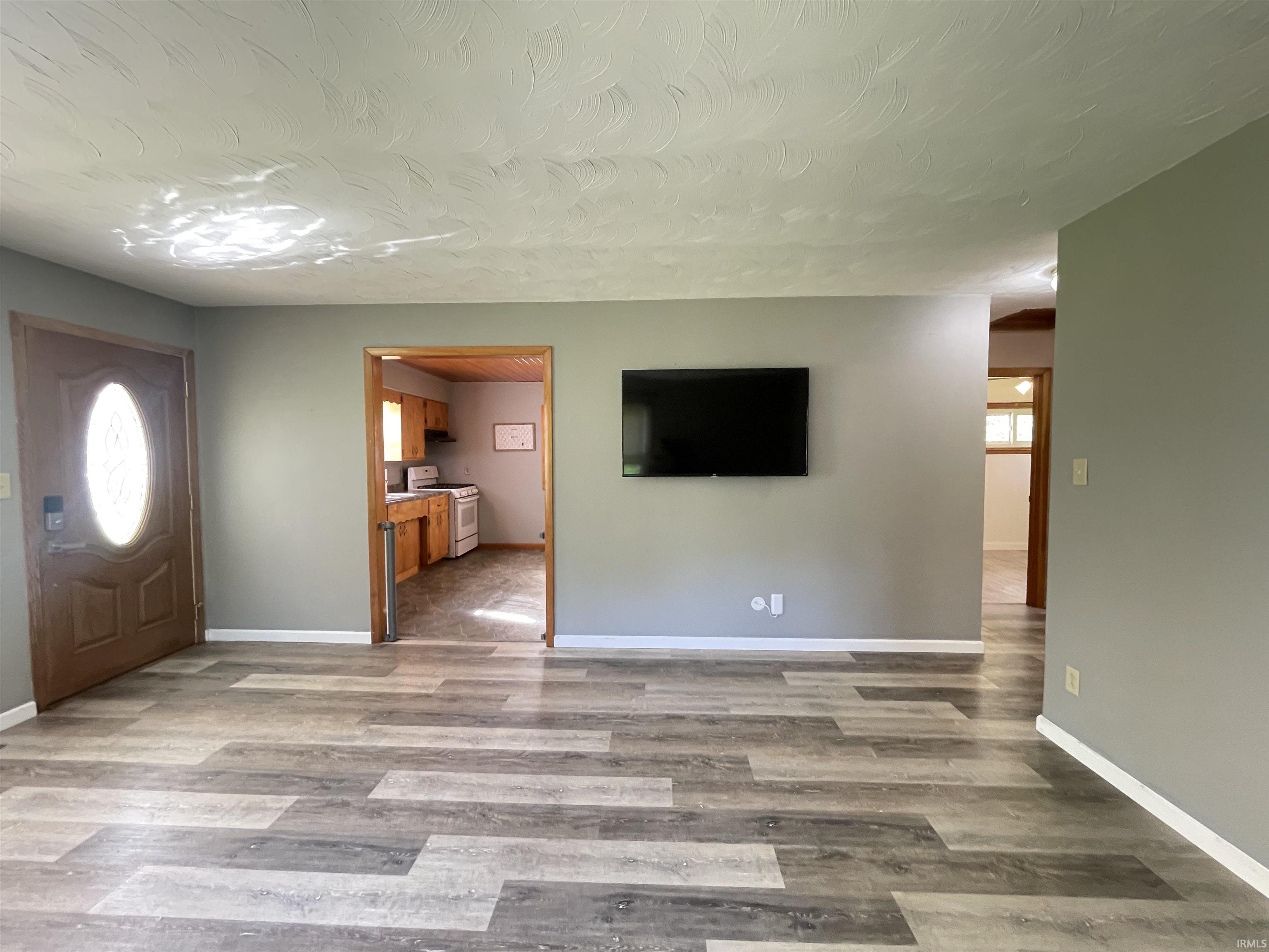 115 8th Street Covington, IN 47932 - Photo 8 of 19