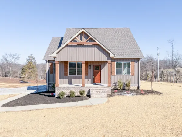 $459,900 | 6841 Highway 41, Cedar Hill, TN 37032