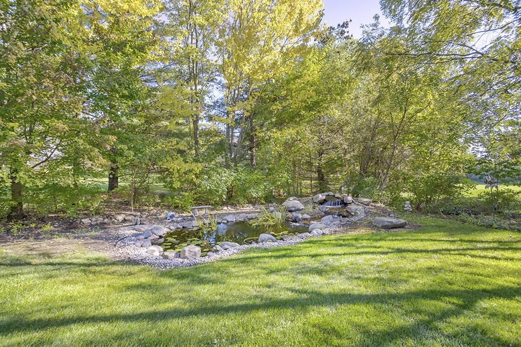7417 Winding Way Roscoe, IL 61073 - Photo 35 of 40 a view of garden with trees
