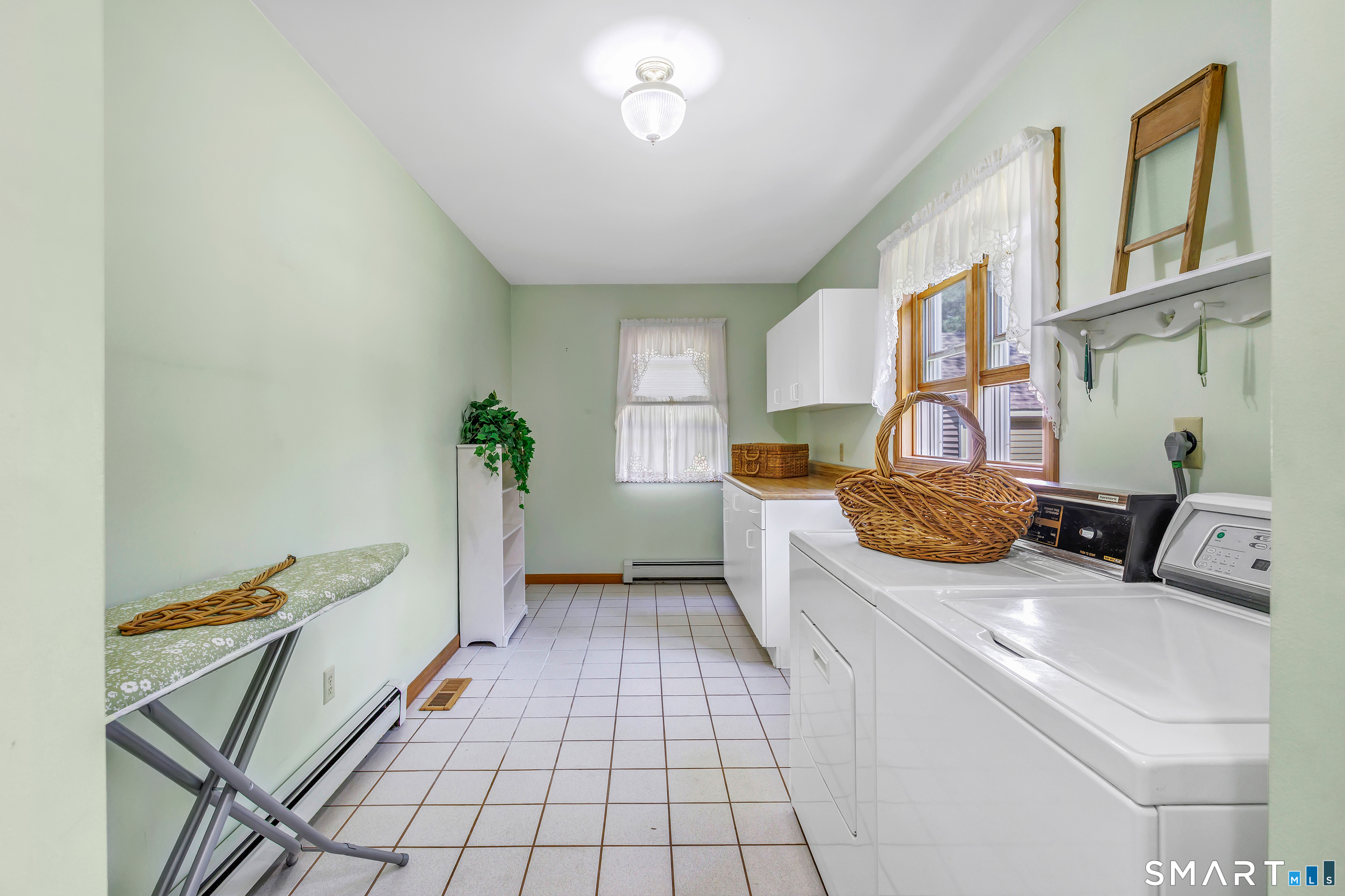 379 Waverly Road Shelton, CT 06484 - Photo 24 of 40