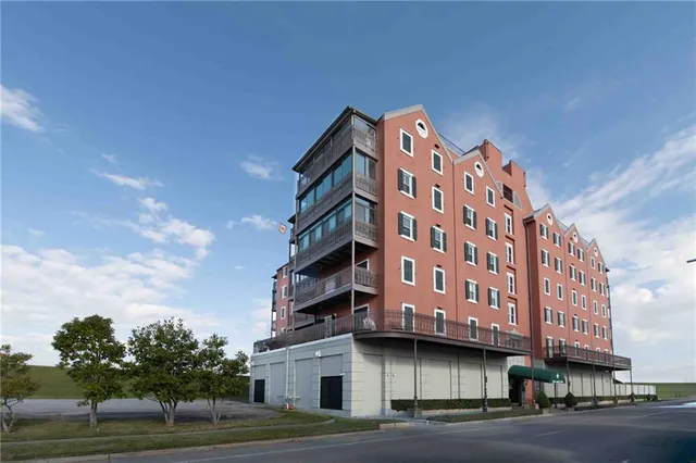 $499,000 | 330 Morgan Street, Unit 501, New Orleans, LA 70114