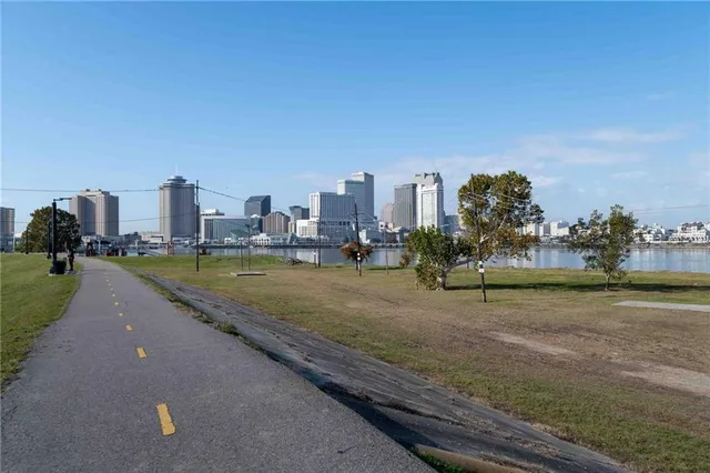 $499,000 | 330 Morgan Street, Unit 501, New Orleans, LA 70114