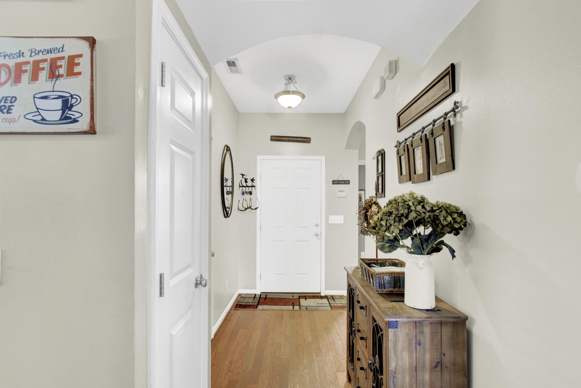 223 2 Forts Road Moncks Corner, SC 29461 - Photo 4 of 21 Foyer