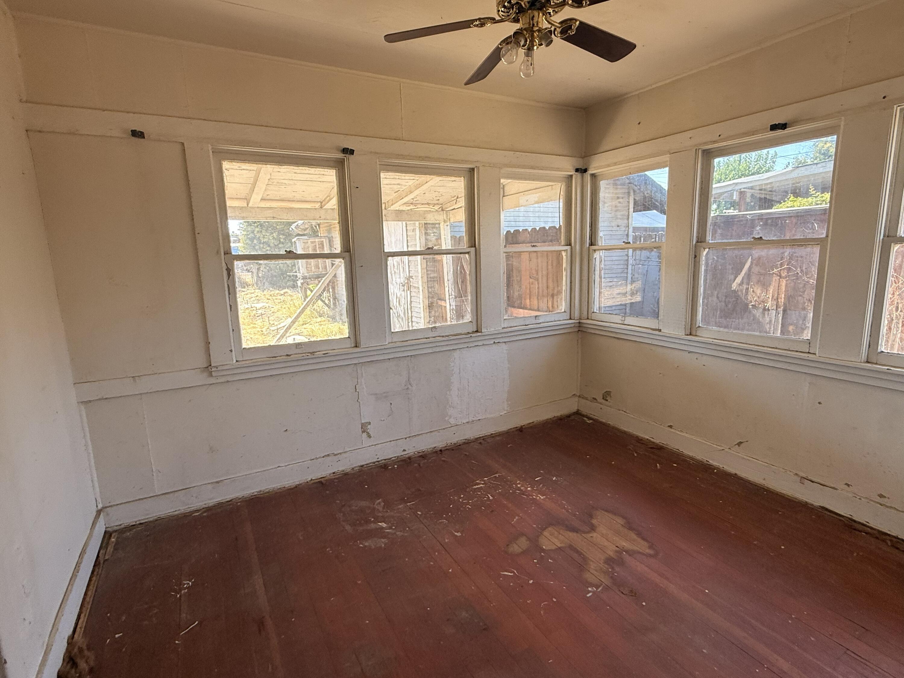 32947 Hawthorne Road Ivanhoe, CA 93235 - Photo 11 of 22