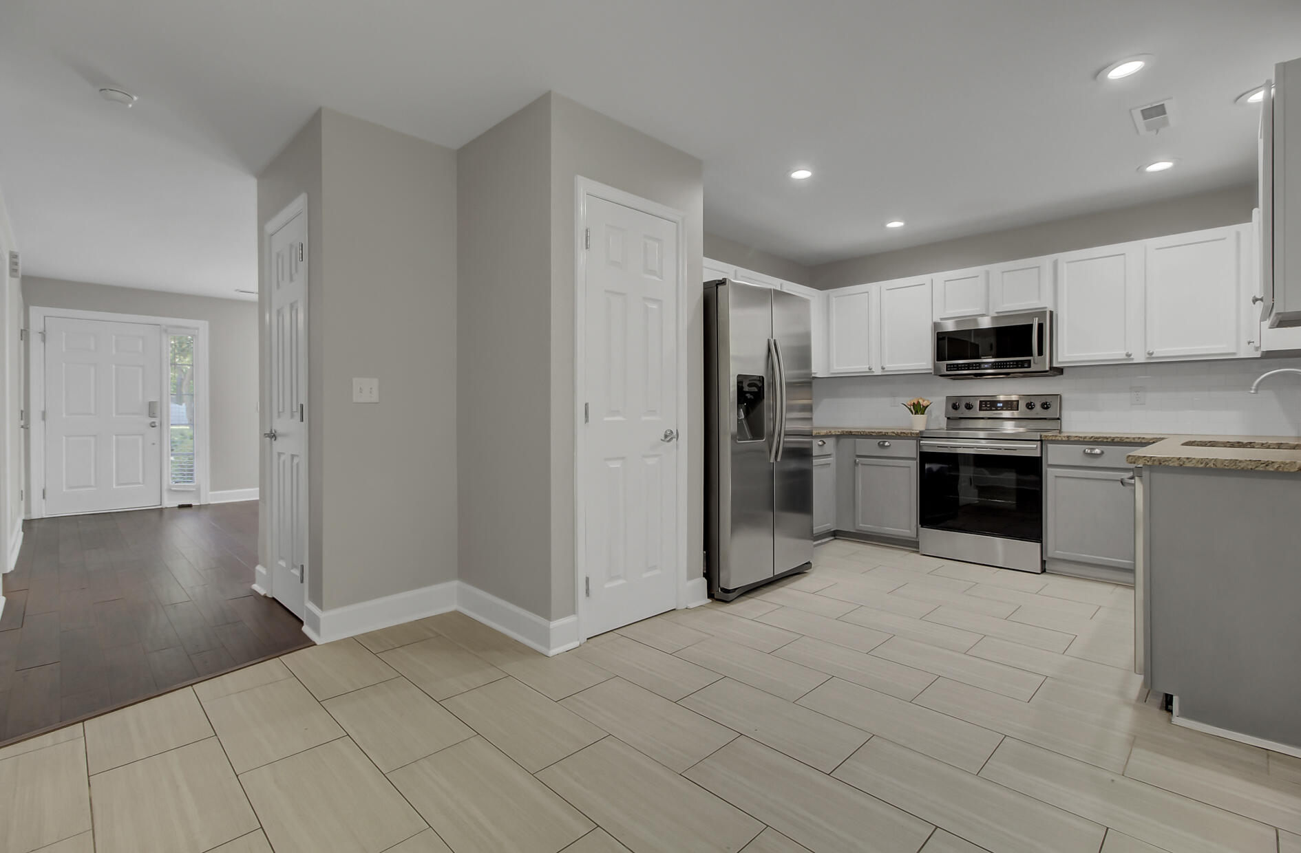 4868 Oak Leaf Road Summerville, SC 29485 - Photo 11 of 40 13