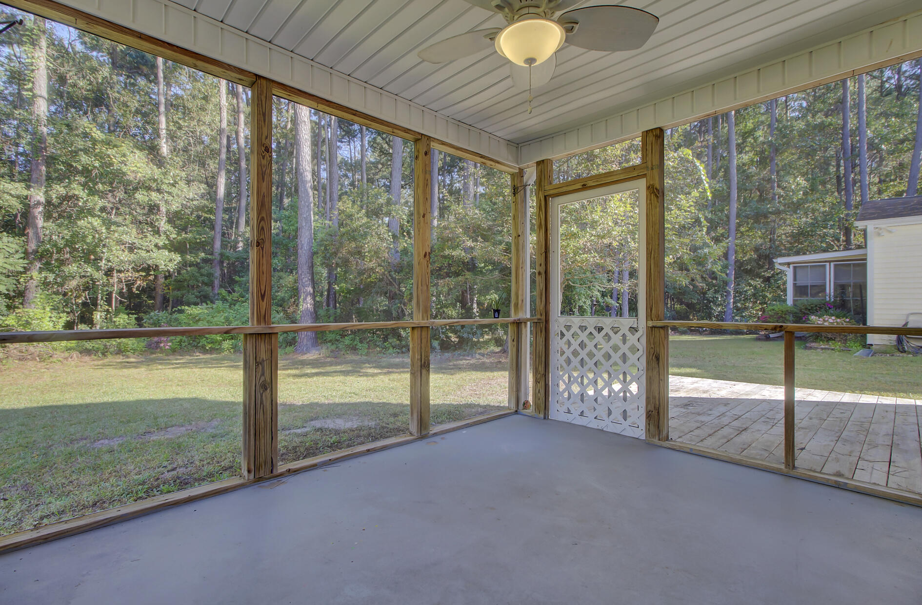 4868 Oak Leaf Road Summerville, SC 29485 - Photo 29 of 40 31
