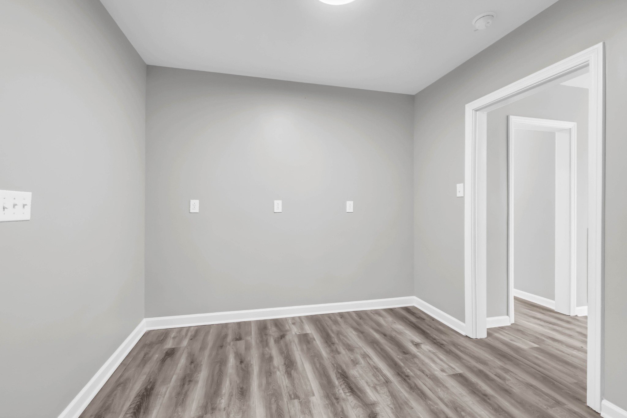 3436 State Highway 48 Cunningham, TN 37052 - Photo 20 of 45 a view of an empty room and wooden floor