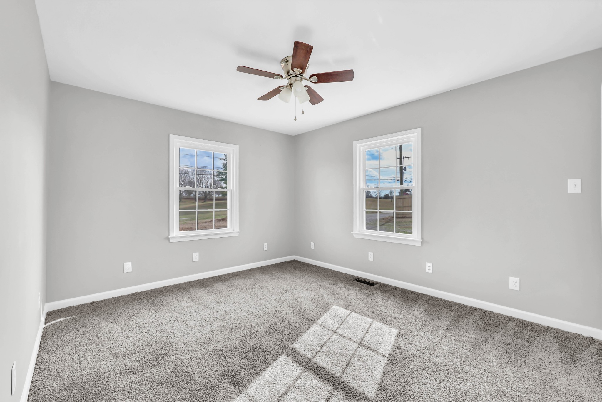 3436 State Highway 48 Cunningham, TN 37052 - Photo 23 of 45 a view of an empty room with a window