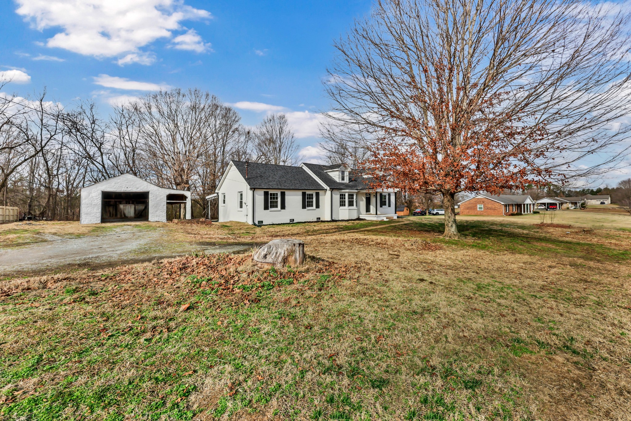 3436 State Highway 48 Cunningham, TN 37052 - Photo 6 of 45 a house view with swimming pool in front of it