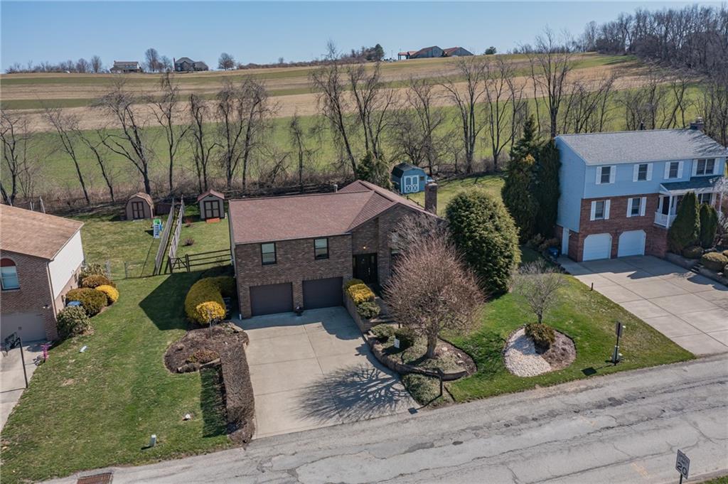 118 Rizzi Drive Irwin, PA 15642 - Photo 2 of 25