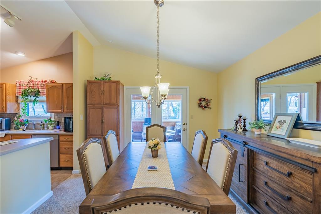 118 Rizzi Drive Irwin, PA 15642 - Photo 9 of 25