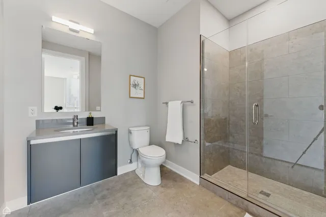 $7,925 | 146 West Erie Street, Unit 702, Chicago, IL 60654