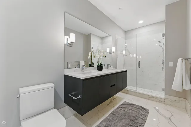 $7,925 | 146 West Erie Street, Unit 702, Chicago, IL 60654