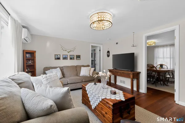 $299,900 | 1 Crescent Beach Drive, Enfield, CT 06082