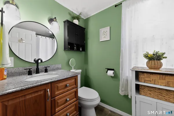 $299,900 | 1 Crescent Beach Drive, Enfield, CT 06082