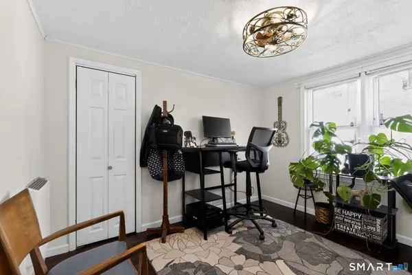 $299,900 | 1 Crescent Beach Drive, Enfield, CT 06082