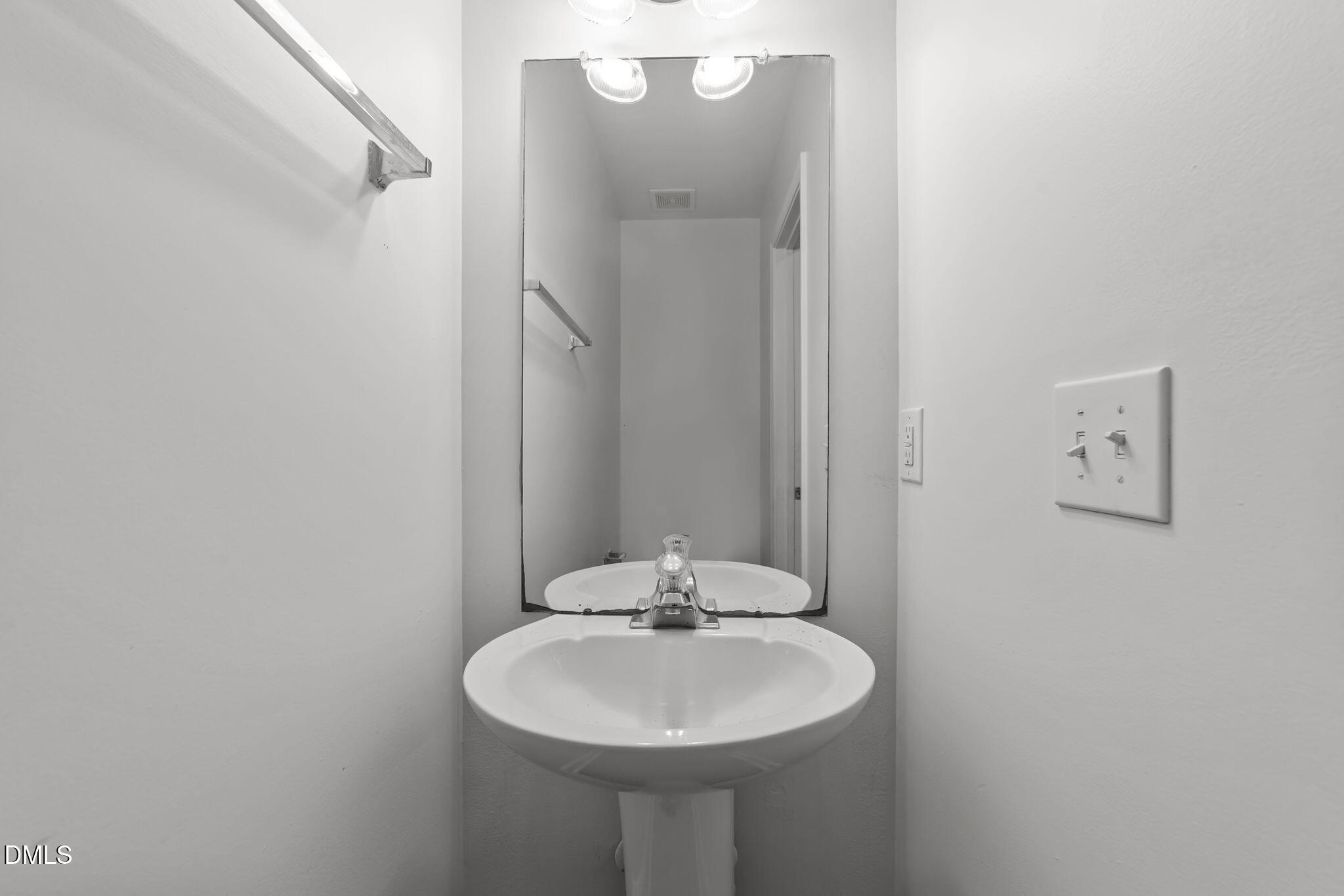3812 Lodgepole Lane Raleigh, NC 27616 - Photo 17 of 42 33-web-or-mls-VB4A0306