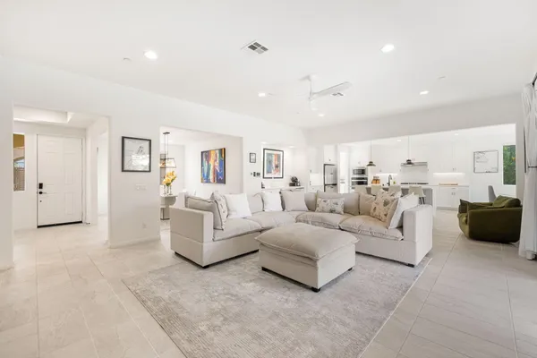 $5,000 | 81890 Via Encinitas, La Quinta, CA 92253