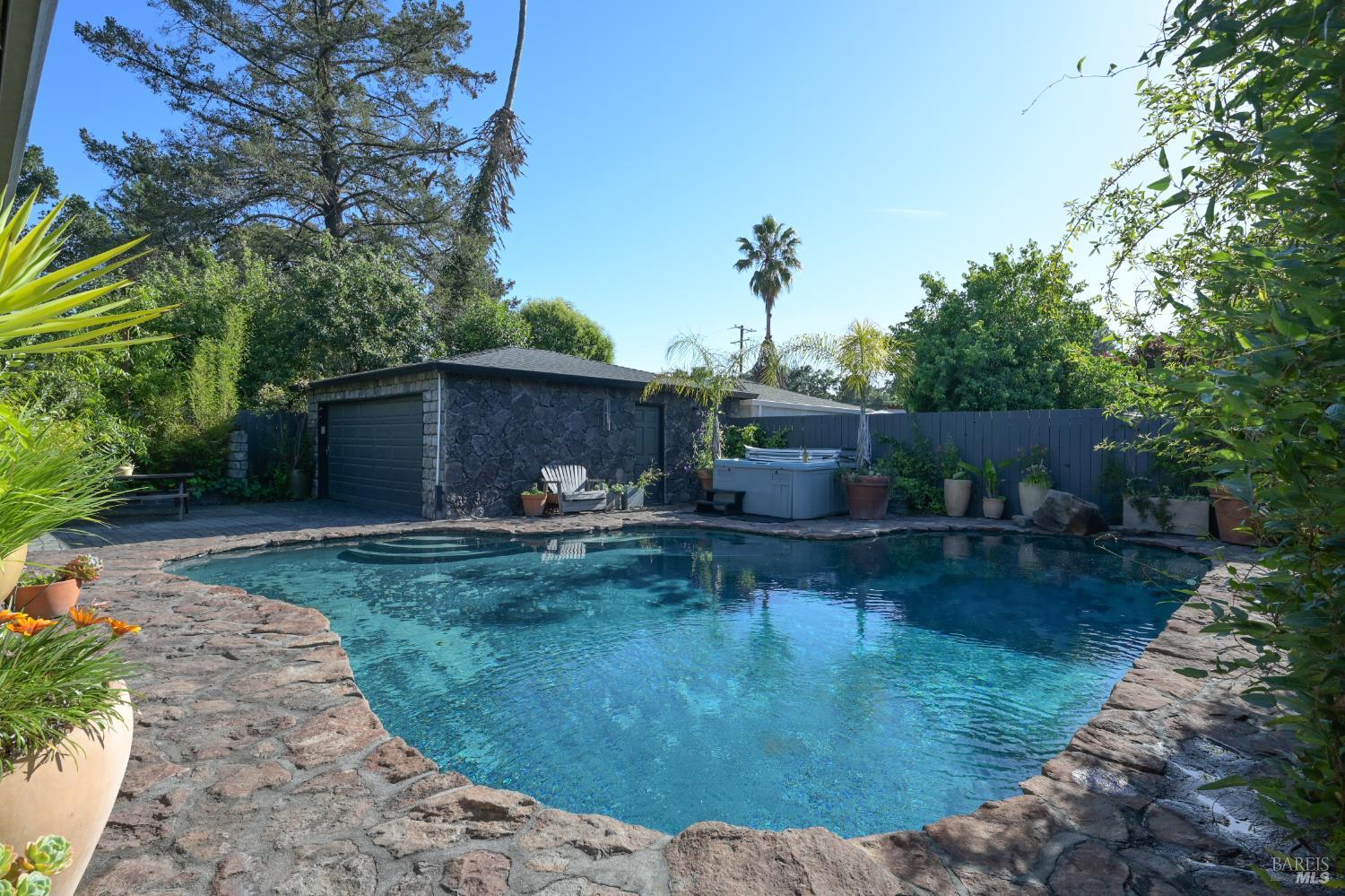 2111 Humboldt Street Santa Rosa, CA 95404 - Photo 22 of 27