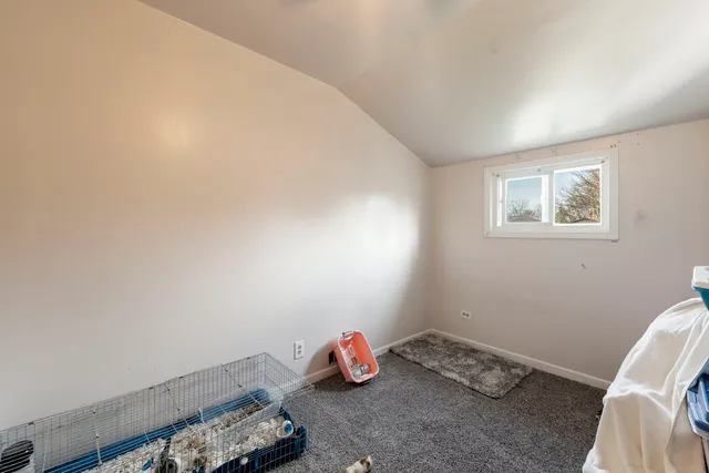 $265,000 | 208 Redwood Avenue, New Lenox, IL 60451