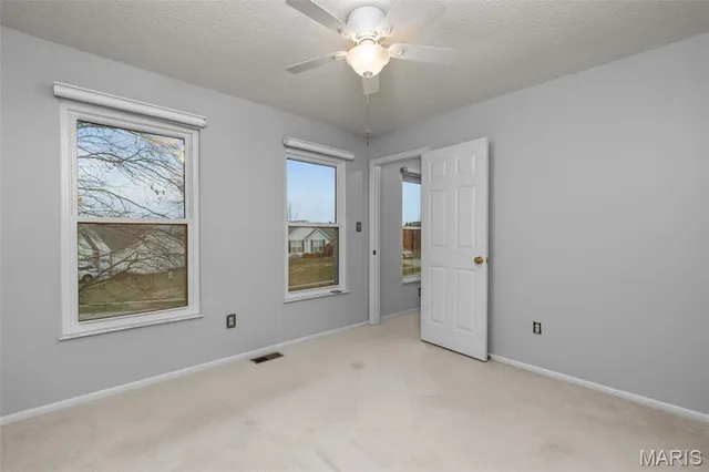 $439,900 | 38 Hidden Hills Drive, St. Charles, MO 63303