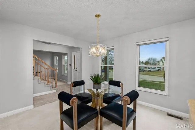 $439,900 | 38 Hidden Hills Drive, St. Charles, MO 63303