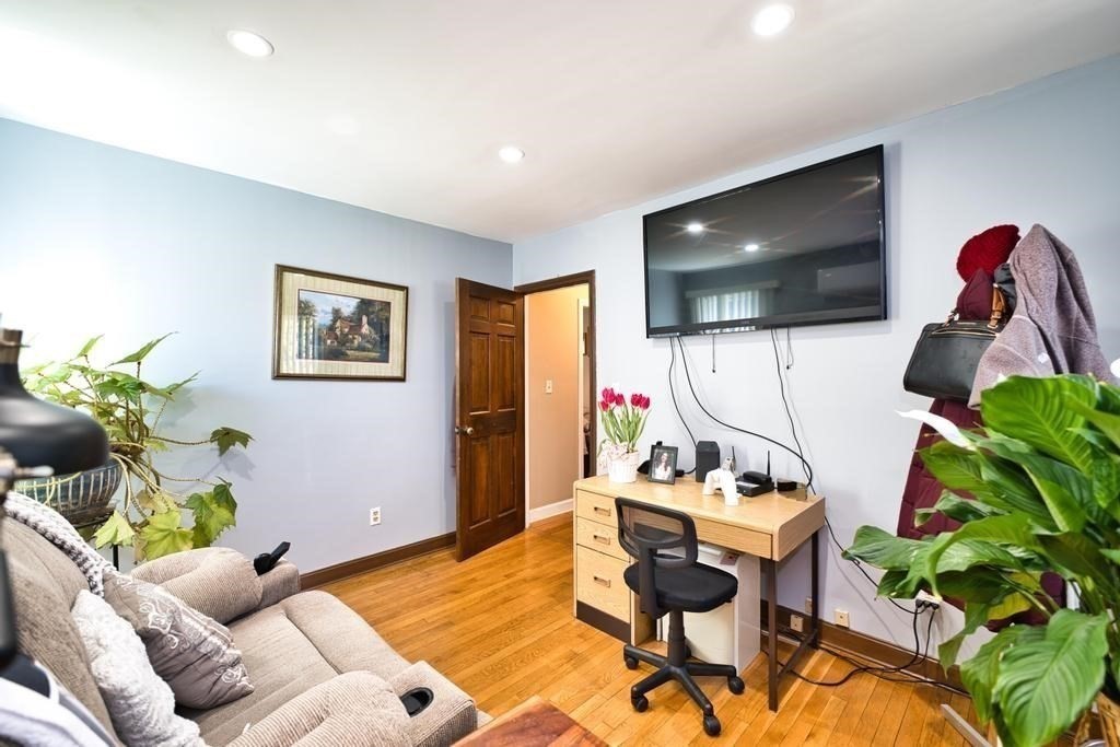 70 River Road Somerset, MA 02725 - Photo 20 of 42