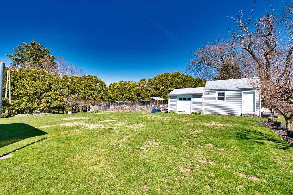 70 River Road Somerset, MA 02725 - Photo 37 of 42