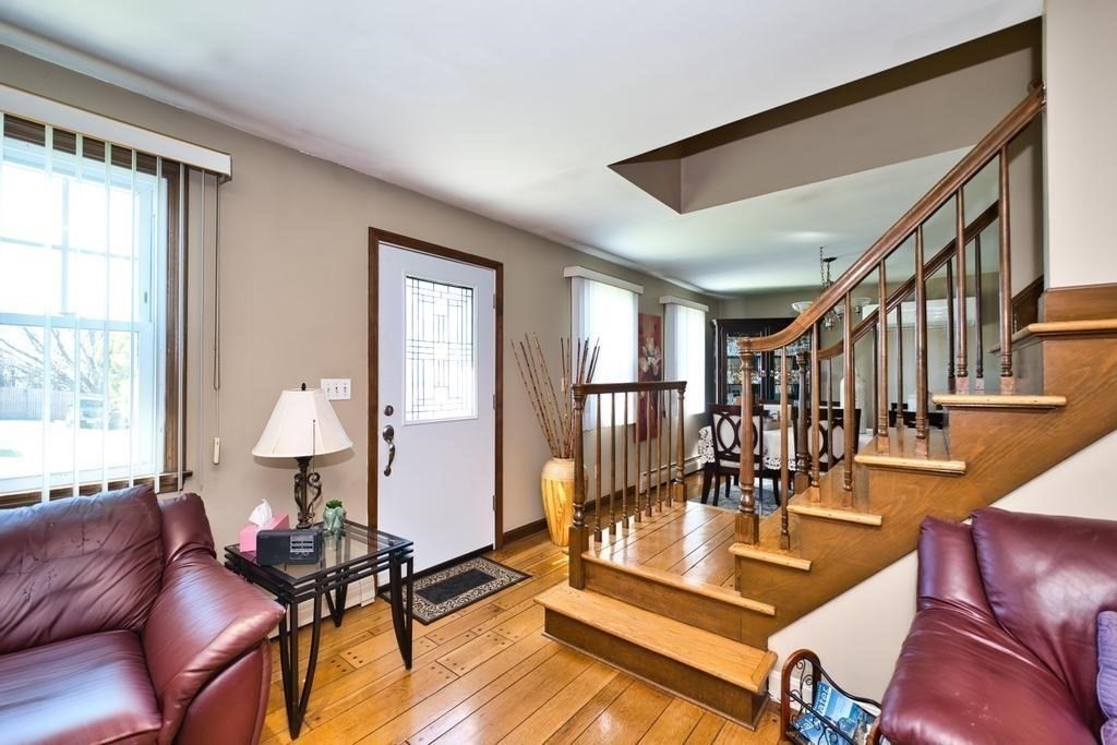 70 River Road Somerset, MA 02725 - Photo 4 of 42