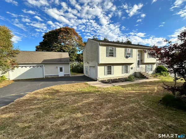 $380,000 | 24 Quarry Street, Norwich, CT 06360