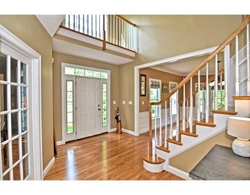 43 Cedar Farms Road Medway, MA 02053 - Photo 4 of 28 Gallery Image 4