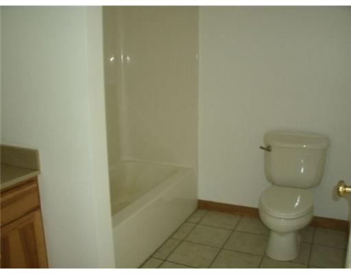 1100 Greenfield Road Mercer, PA 16137 - Photo 5 of 9 Full Bath.