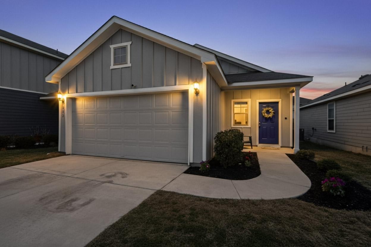 a house view with a outdoor space