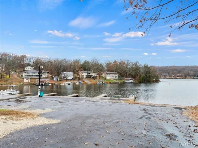 $345,000 | 1641 Lake Shore Drive, Owensville, MO 65066