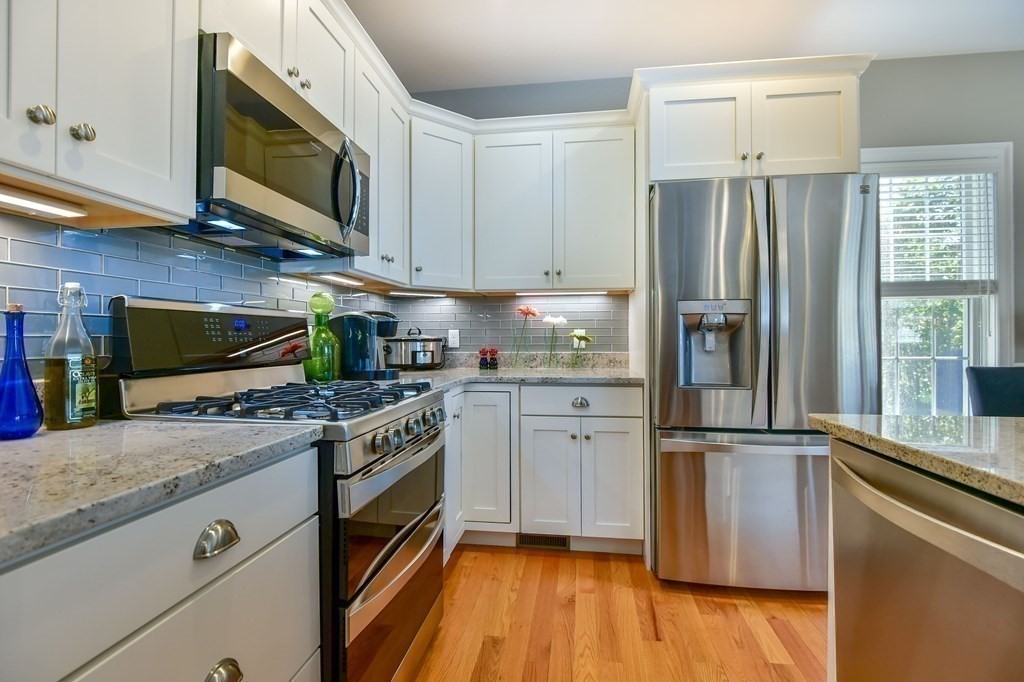 74 Bedford Road, Unit 74 Woburn, MA 01801 - Photo 9 of 33 Gallery Image 9