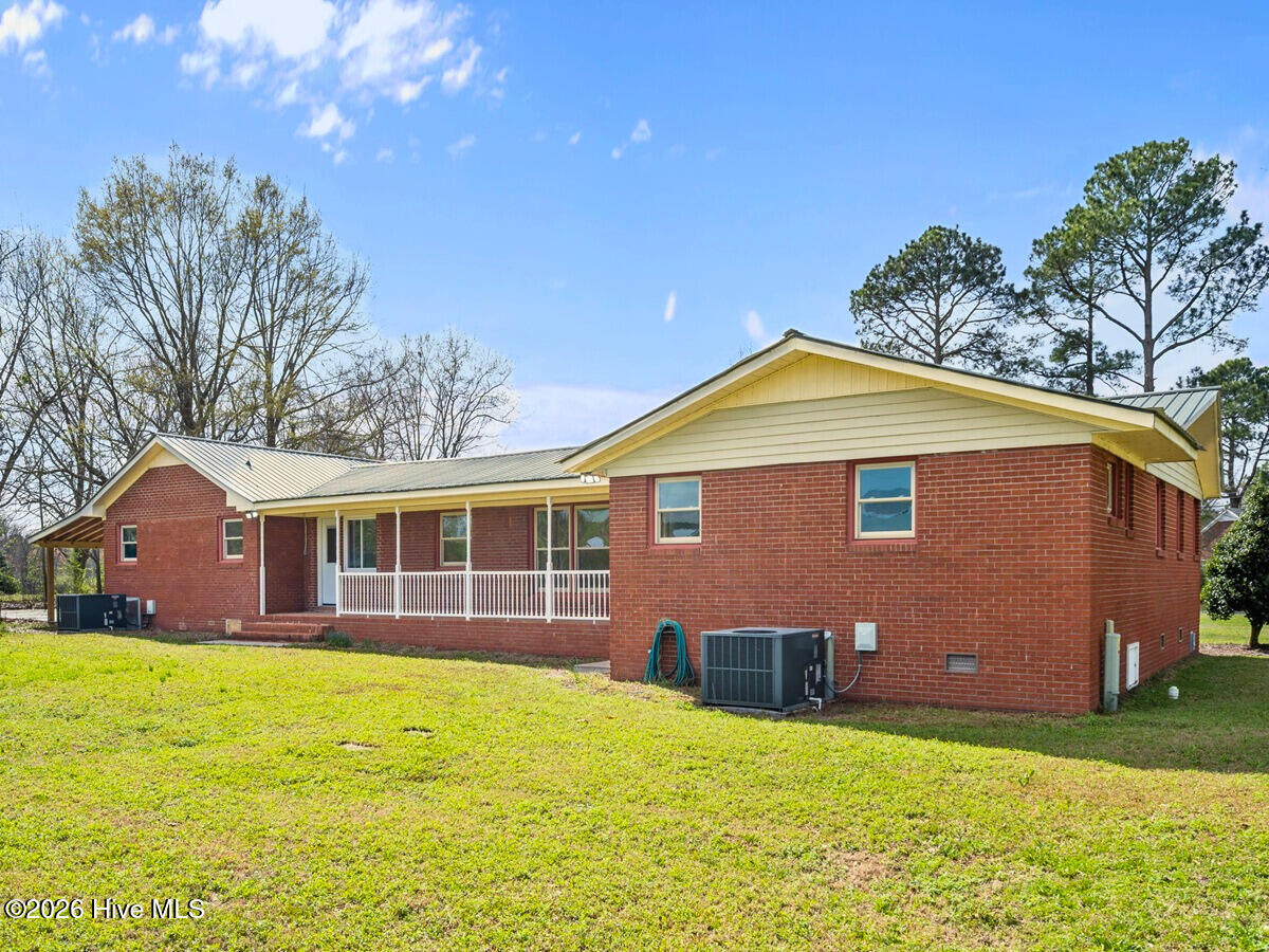 293 Old Chinquapin Road Beulaville, NC 28518 - Photo 40 of 55 42.