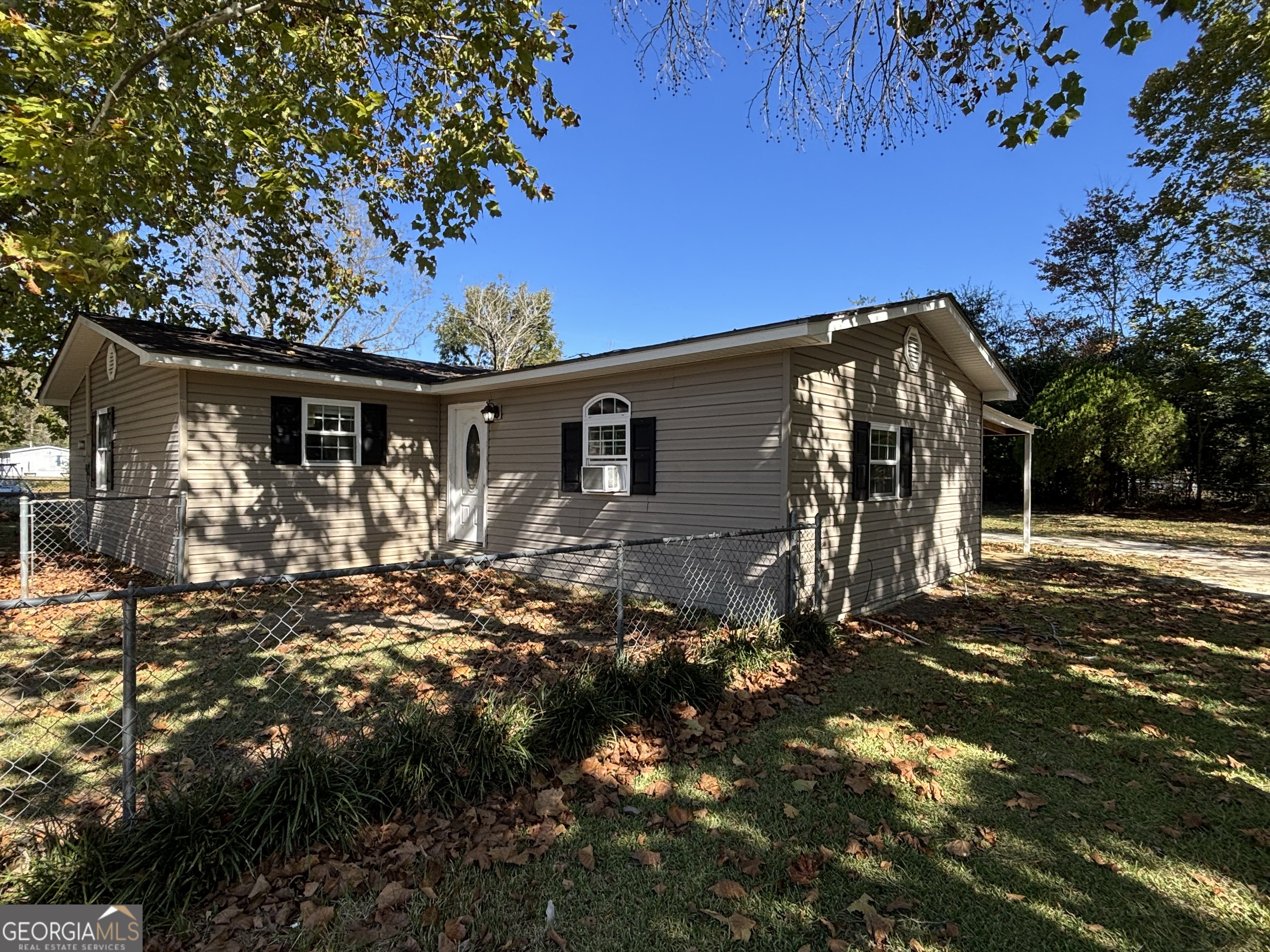 312 Mullis Street Dexter, GA 31019 - Photo 4 of 19