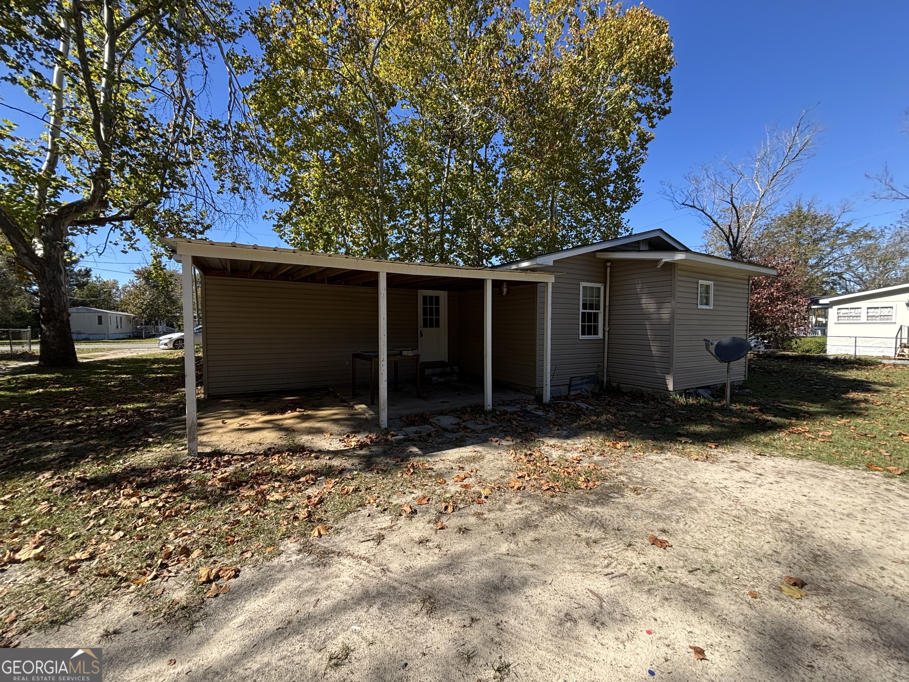 312 Mullis Street Dexter, GA 31019 - Photo 8 of 19