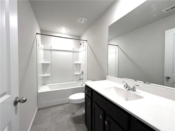 $2,250 | 6085 Bay Point Cove, Flowery Branch, GA 30542