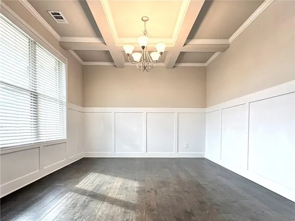 $2,250 | 6085 Bay Point Cove, Flowery Branch, GA 30542