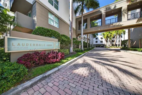 $449,999 | 2401 Northeast 65th Street, Unit 205, Fort Lauderdale, FL 33308