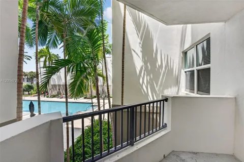 $457,500 | 2401 Northeast 65th Street, Unit 205, Fort Lauderdale, FL 33308