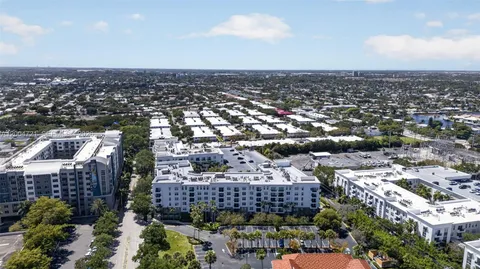 $457,500 | 2401 Northeast 65th Street, Unit 205, Fort Lauderdale, FL 33308