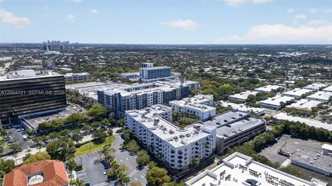 $449,999 | 2401 Northeast 65th Street, Unit 205, Fort Lauderdale, FL 33308